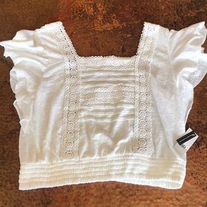 {BP} 🆕 White Summer Eyelet Top. Size Large.